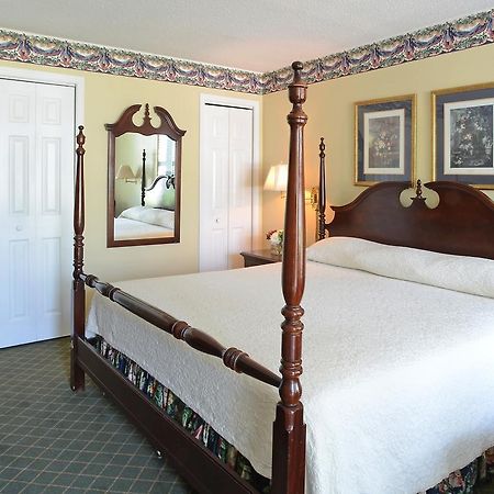 Phoenix Inn Of Greenville Room photo
