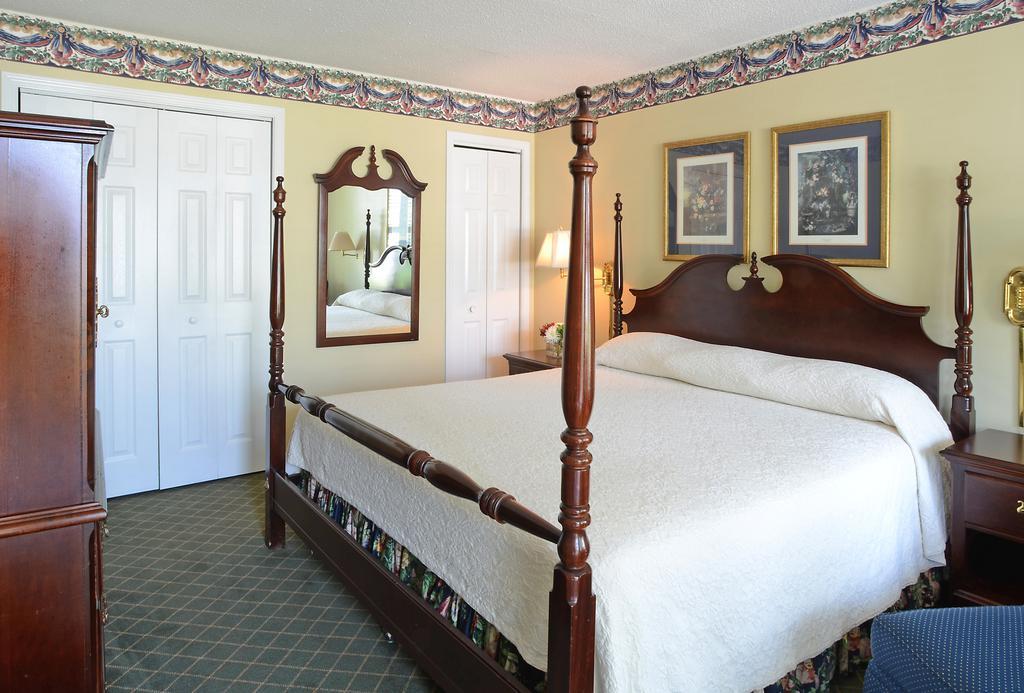 Phoenix Inn Of Greenville Room photo